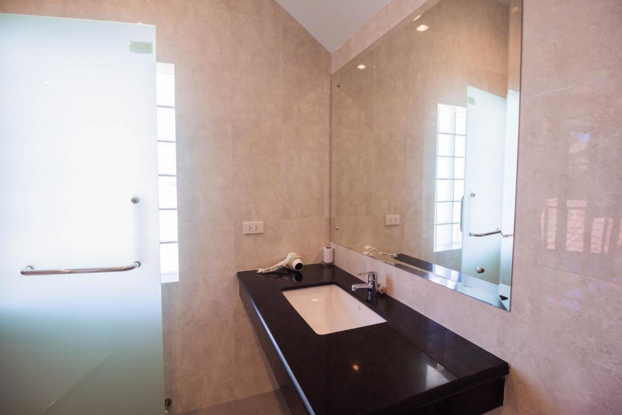 Luxury Pool Villa 4 Bedroom 900M Beach 1.5 Km Downtown Pattaya Exterior foto